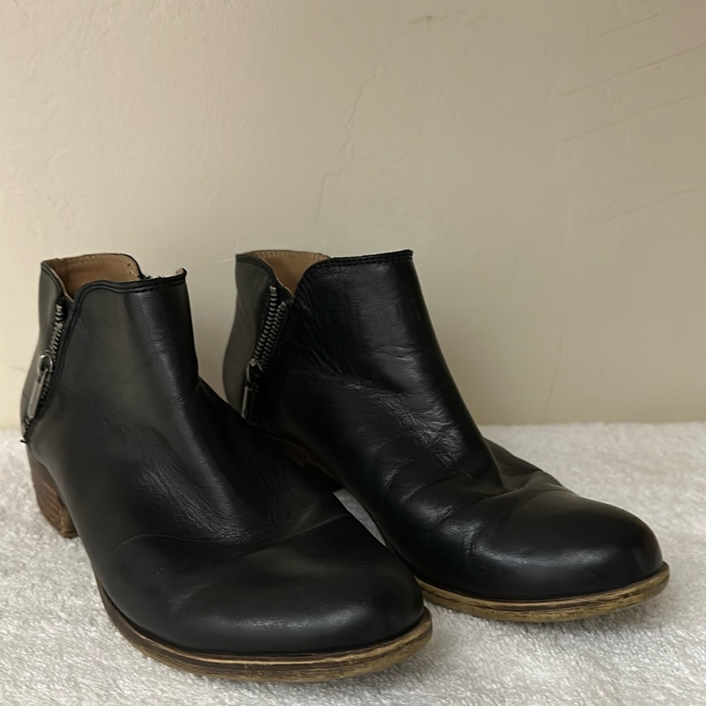 Leather booties